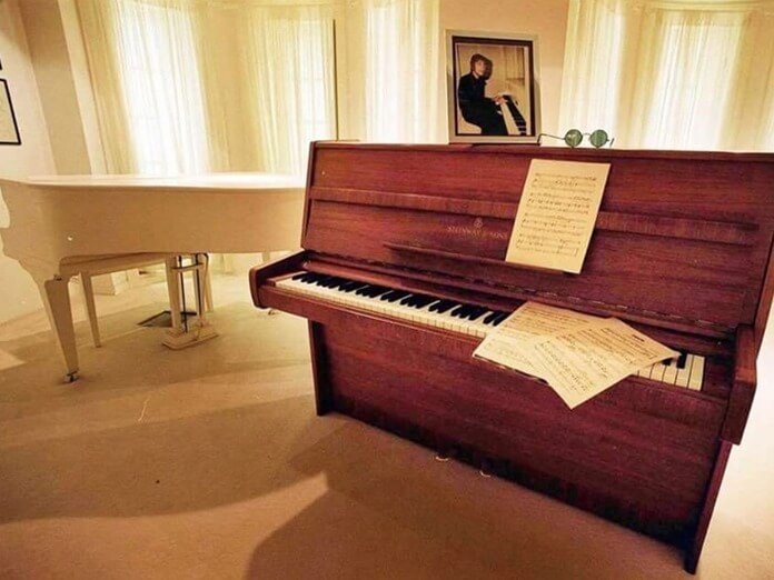 Пианино Steinway Z Джона Леннона - $2.1 млн