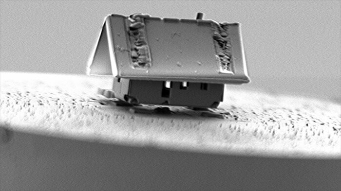 Дом из наночастиц в Безансоне самый маленький в мире