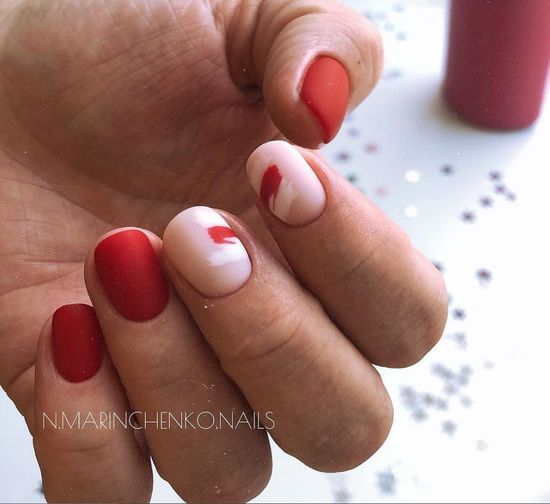 Красные ногти дизайн 2021: фото модного и стильного маникюра