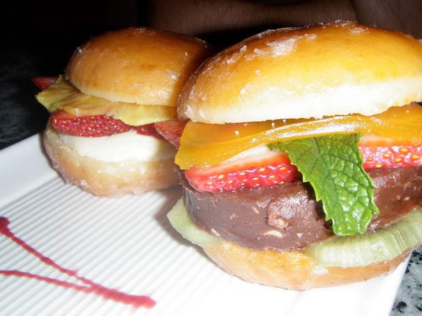 Гамбургер с Нутеллой Nutella Hamburger ways to eat nutella