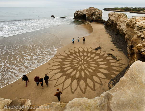 Песочные картины Андреаса Амадора Sand Paintings By Andreas Amador